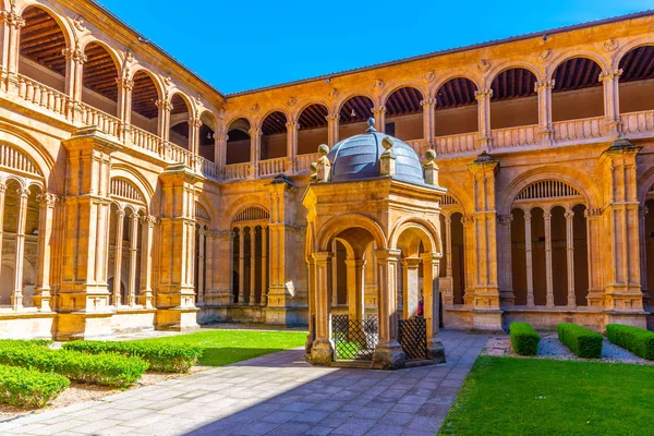 Convento de San Esteban en Salamanca, España — Foto de Stock