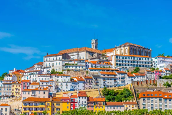 Vista del paisaje urbano del casco antiguo de Coimbra, Portugal —  Fotos de Stock