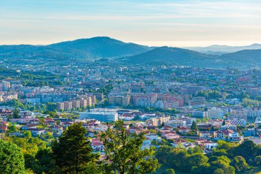 Bom Jesus do Monte Kilisesi, Portekiz 'den Braga' nın hava görüntüsü