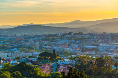 Bom Jesus do Monte Kilisesi, Portekiz 'den Braga' nın hava görüntüsü