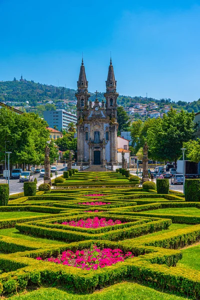 Vista de la iglesia de nuestra señora del consuelo en la ciudad portuguesa Gui — Foto de Stock