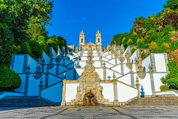 View of the church of Bom Jesus do Monte in Braga famous for scu — Stock Photo, Image