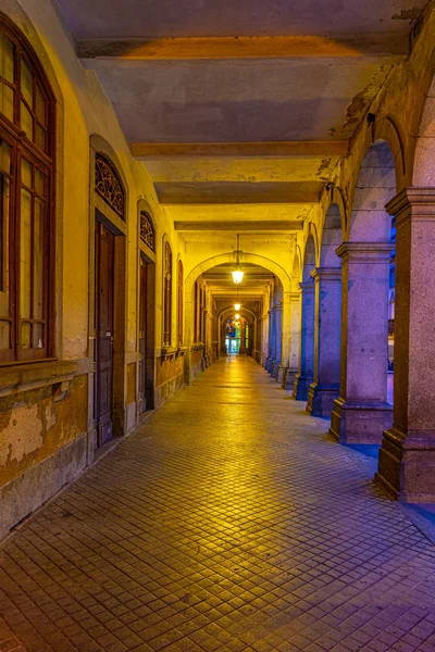 Arcade en el casco antiguo de Braga, Portugal — Foto de Stock