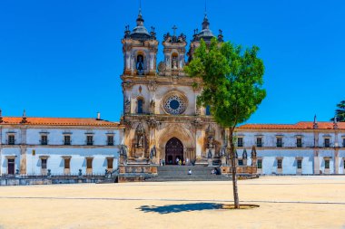 Portekiz 'deki Alcobaca manastırı manzarası