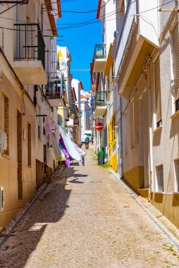 Portekiz, Nazare 'de dar bir sokak manzarası