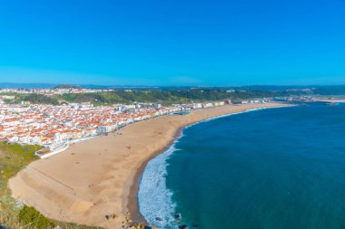 Portekiz 'in deniz kenti Nazare' nin hava manzarası
