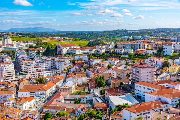 Veduta aerea del paesaggio urbano di Leiria, Portogallo — Foto Stock