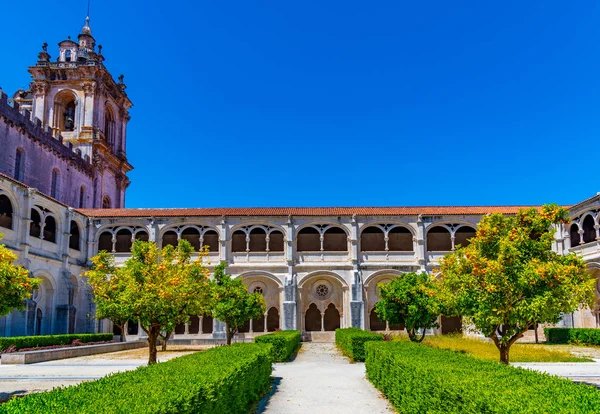 Claustro del Silencio en el monasterio de Alcobaca en Portugal — Foto de Stock