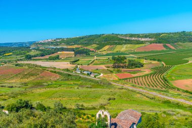 Portekiz Obidos Şatosu yakınlarındaki manzarası