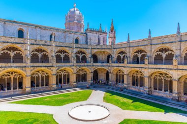 Mosteiro dos Jeronimos 'un avlusu Belem, Lizbon, Portekiz