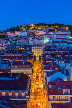 Lizbon, Portekiz 'deki Sao Jorge şatosu üzerinde gün batımı manzarası