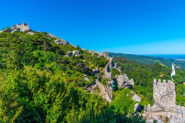 Portekiz, Sintra 'daki bozkır şatosunun manzarası