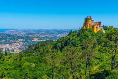 Sintra, Portekiz yakınlarındaki Pena Ulusal Sarayı