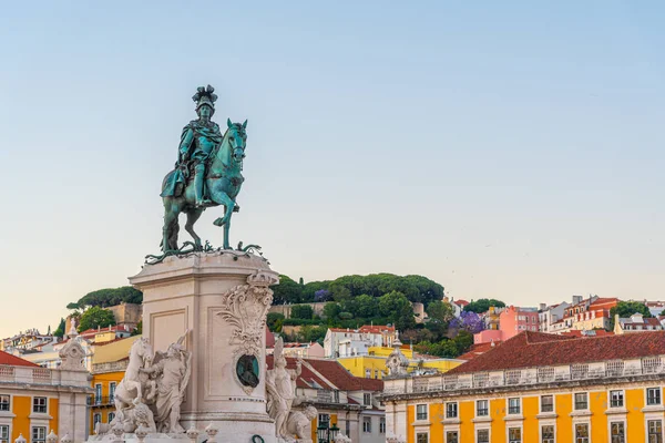 Vista al atardecer de la plaza Praca do Commercio en Lisboa, Portugal — Foto de Stock