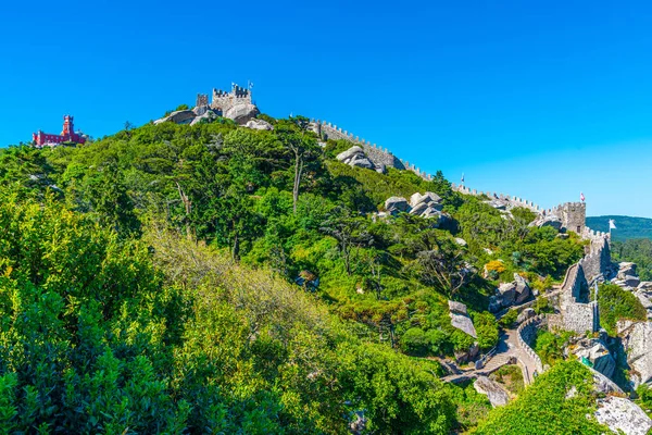Uitzicht op het moorse kasteel van Sintra in Portugal — Stockfoto