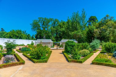 L 'deki Queluz Ulusal Sarayı' nın bahçesindeki seralar