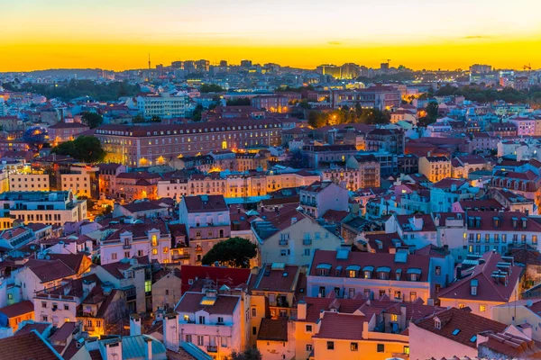 Вид с воздуха на центр Лиссабона с точки зрения Graca, Португалия — стоковое фото