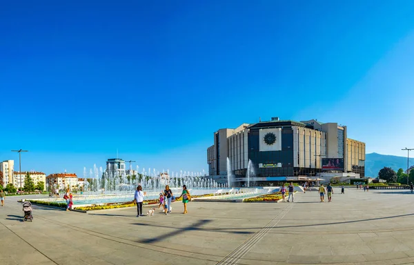 SOFIA, BULGARIA, 2 SETTEMBRE 2018: Veduta del palazzo nazionale della cultura a Sofia, Bulgaria — Foto Stock