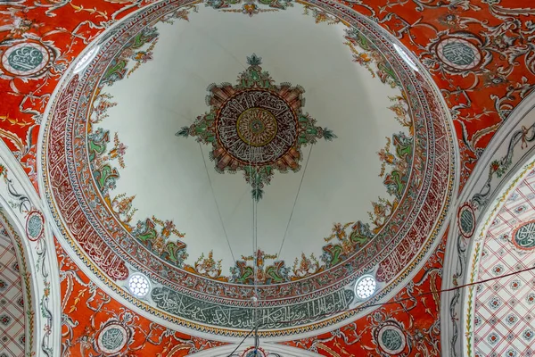 Plovdiv, Bulgaria, June 24, 2018: Interior of mecset Plovdiv, — Stock Fotó