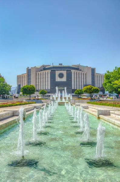 SOFIA, BULGÁRIA, SETEMBRO 2, 2018: Vista do palácio nacional — Fotografia de Stock