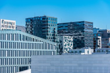 Oslo, Norveç, 15 Nisan 2019: Oslo 'daki gökdelenlerin silueti, No.