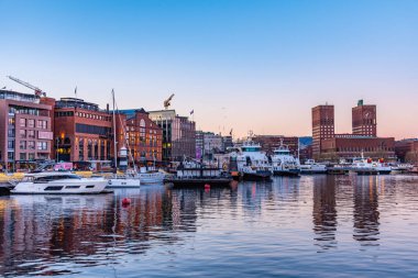 Oslo, Norveç, 15 Nisan 2019: Oslo 'da belediye binası St