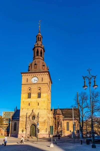 OSLO, NORVEGIA, 15 APRILE 2019: Veduta della cattedrale oslo a Norw — Foto Stock