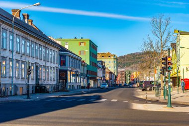 Trondheim, Norveç, 15 Nisan 2019: Trondh 'da trafik