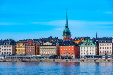 Stockholm, İsveç, 20 Nisan 2019: Gamla 'nın renkli binaları 
