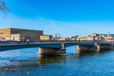 Stockholm, İsveç, 20 Nisan 2019: Turistler şüphecilikten geçiyor