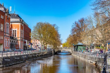 Uppsala, İsveç, 22 Nisan 2019: Riv 'in yanında önemli binalar
