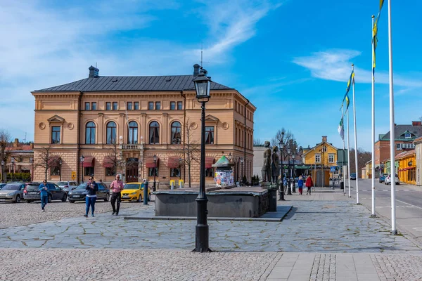 NORA, SWEDEN, APRIL 19, 2019: View of the main square in Nora, S — Stock Photo, Image