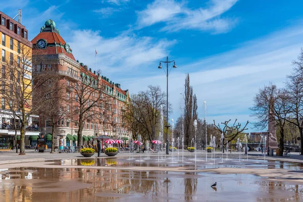 Oorebro, Sweden, April 19, 2019: view of jarntorget square in ore — 스톡 사진
