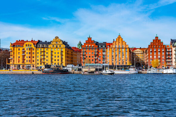 STOCKHOLM, SWEDEN, 21 апреля 2019 г.: Набережная острова Кунгсхольмен
