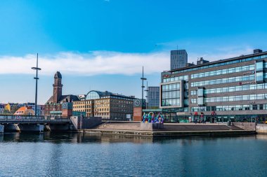 Malmö, İsveç, 25 Nisan 2019 Bir ch ile birlikte liman manzarası