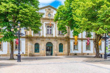 Viseu, Portekiz, 20 Mayıs 2019: İnsanlar uygulama temsilcisinde geziniyor