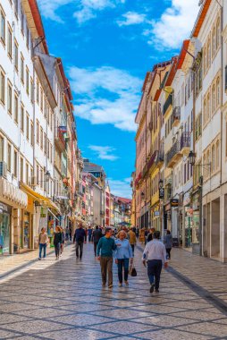 Coimbra, Portekiz, 20 Mayıs 2019 İnsanlar Bo 'da geziniyor.