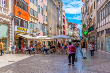 Coimbra, Portekiz, 20 Mayıs 2019 İnsanlar Bo 'da geziniyor.