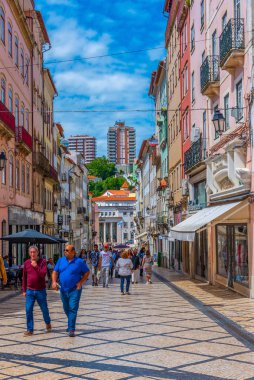 Coimbra, Portekiz, 20 Mayıs 2019 İnsanlar Bo 'da geziniyor.