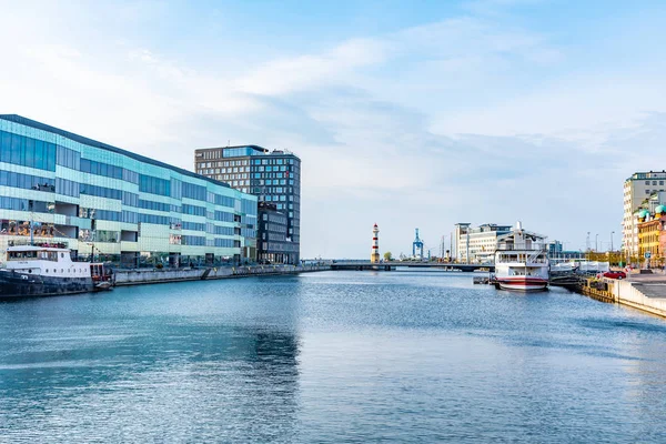 MALMO, SUÉCIA, 24 de abril de 2019: Vista do pôr-do-sol da orla marítima no — Fotografia de Stock