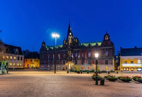 MALMO, SUÈDE, 24 AVRIL 2019 : Coucher de soleil sur la mairie de M — Photo