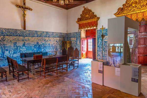 VISEU, PORTUGAL, 20 DE MAYO DE 2019: Vista de un museo dentro de la ca — Foto de Stock