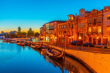 Aveiro, Portekiz, 21 Mayıs 2019: Moliceiro gemileri kıyıya yanaşıyor