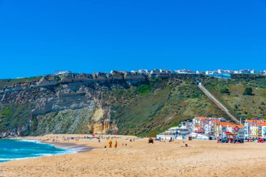 Nazare, Portekiz, 28 Mayıs 2019: Portekiz 'deki Nazare' nin deniz manzarası