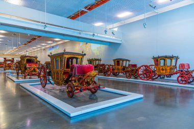 Lizbon, Portekiz, 29 Mayıs 2019: Belem, Lizbon, Portekiz 'deki milli koç müzesinin içi