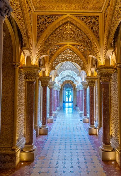 Sintra, Portugalia, 30 maja 2019: Wnętrze Pałacu Monserrat — Zdjęcie stockowe