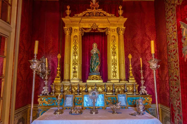 Lissabon, Portugal, 31 mei 2019: Kapel in de Queluz pala — Stockfoto