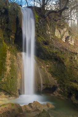 güzel şelale sahnesi
