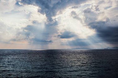  gökyüzü ve okyanus 