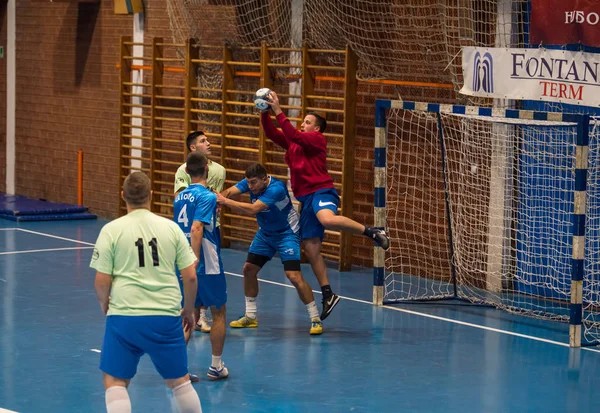 Futsal oyuncu spor salonunda — Stok fotoğraf